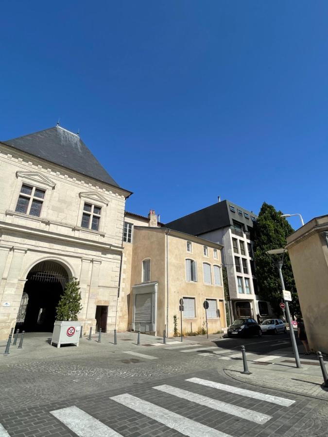 Le Studio Stanislas, Calme Et Lumiere 南锡 外观 照片